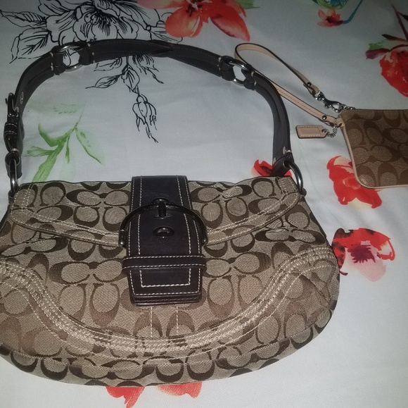 Authentic Coach mid-sized purse...And...Wristlet - Picture 4 of 8